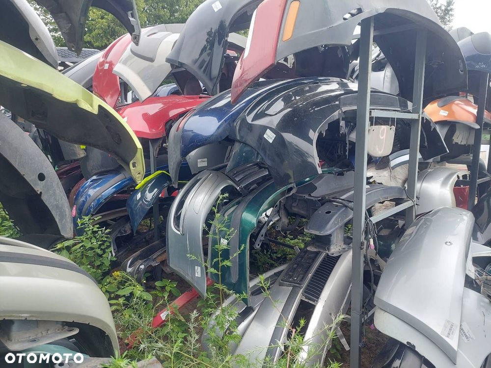 KOMPLETNY TYŁ KLAPA ZDERZAK LAMPY TOYOTA AURIS I HB 5D 8T8 ID: 236465 - 14