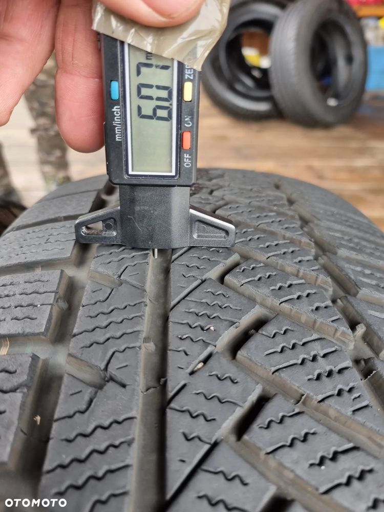 OPONY continental wintercontact ts850P SUV 235/65r17 2020/19 8/6mm bdb stan - 9