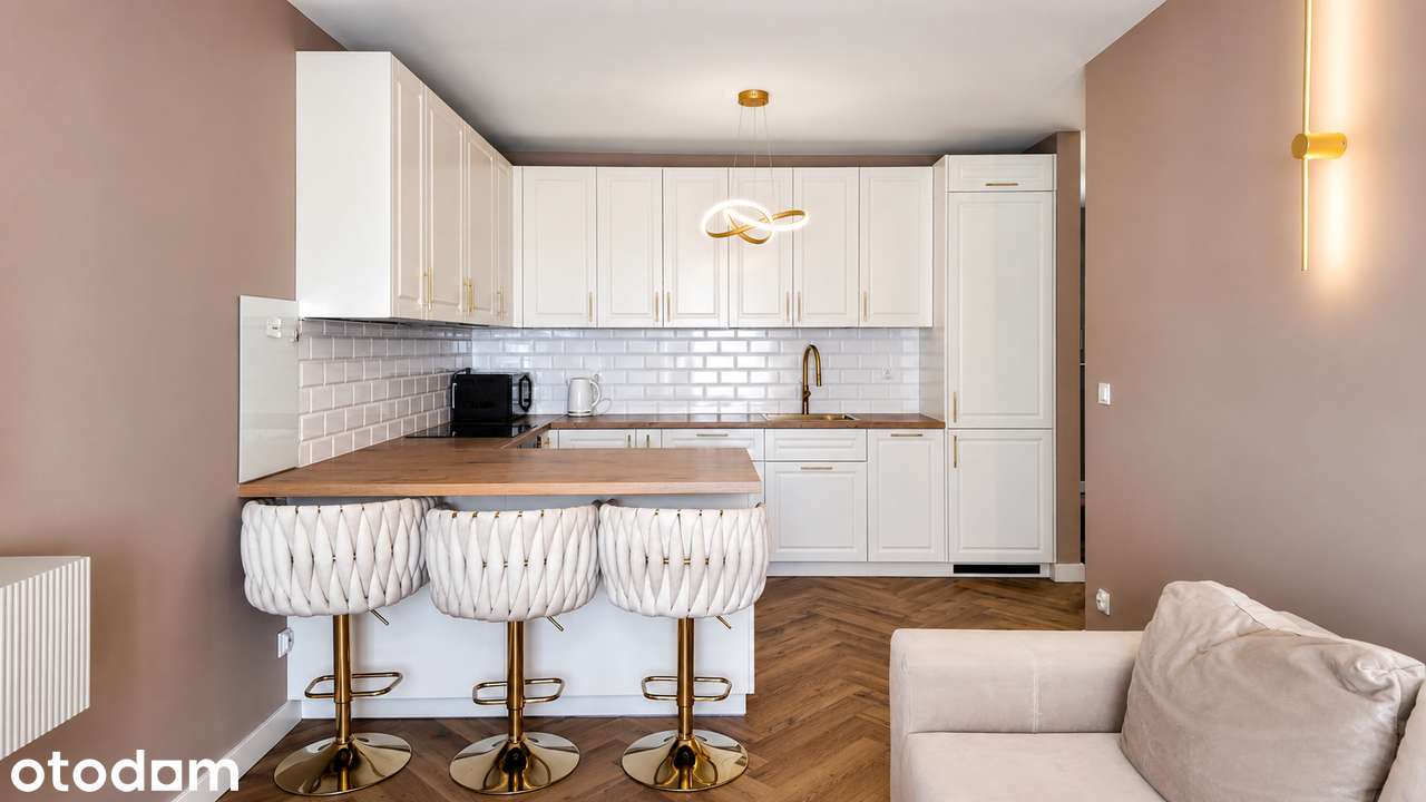 Wyjątkowe 2 pokoje | 49,96 m² | Balkon z widokiem na Odrę | Winda