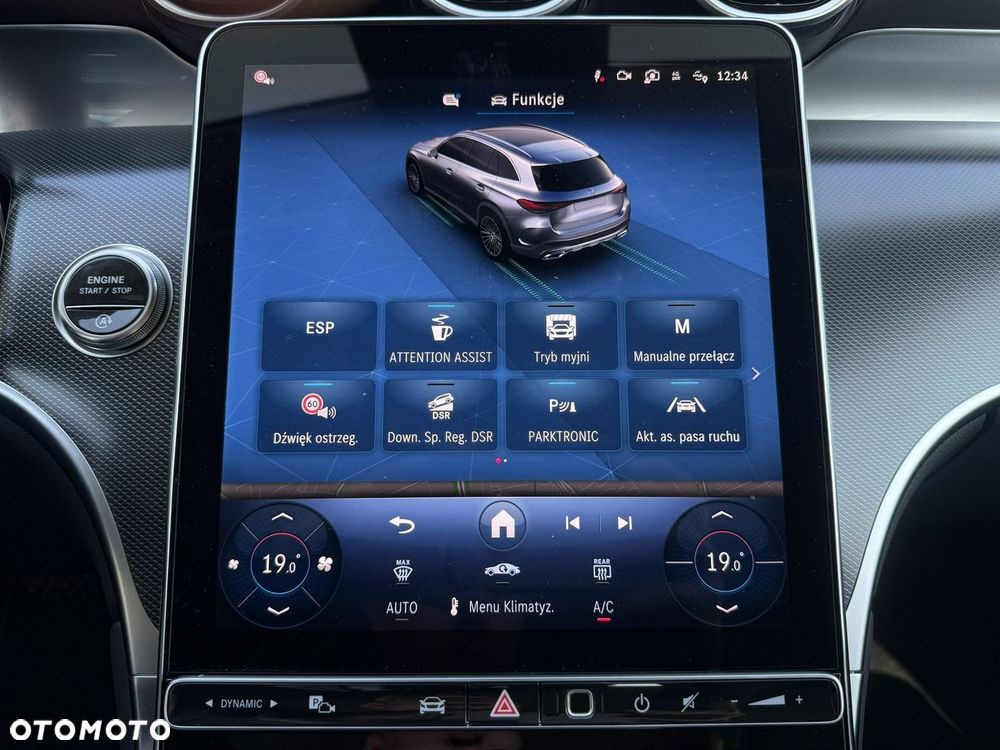 Mercedes-Benz GLC - 27