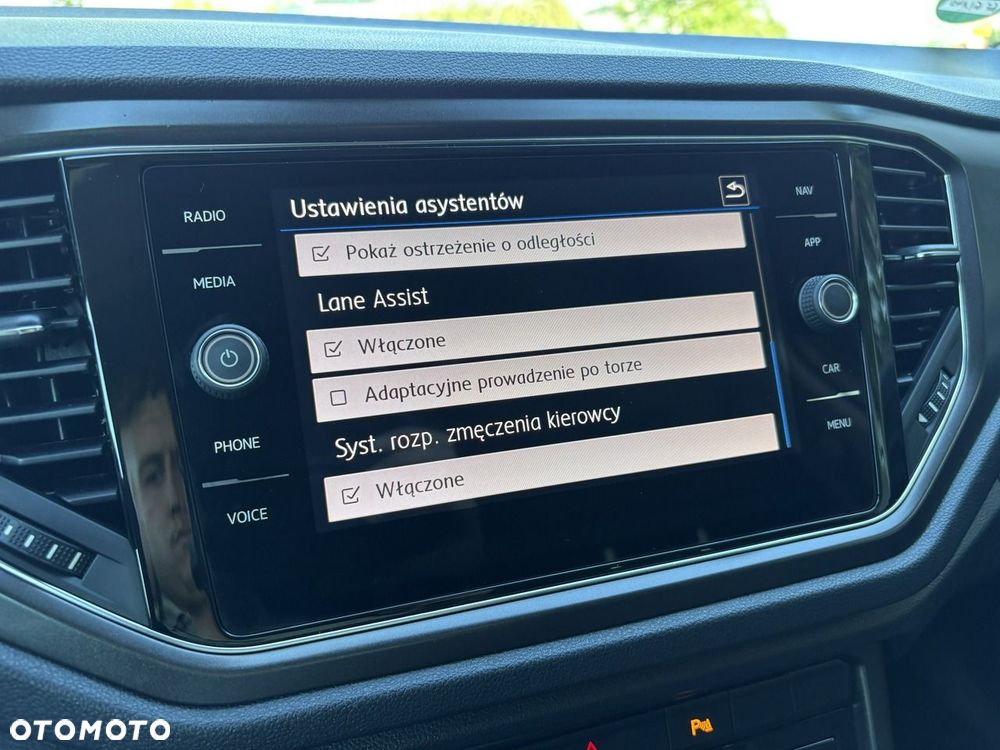 Volkswagen T-Roc 1.0 TSI OPF Style - 36