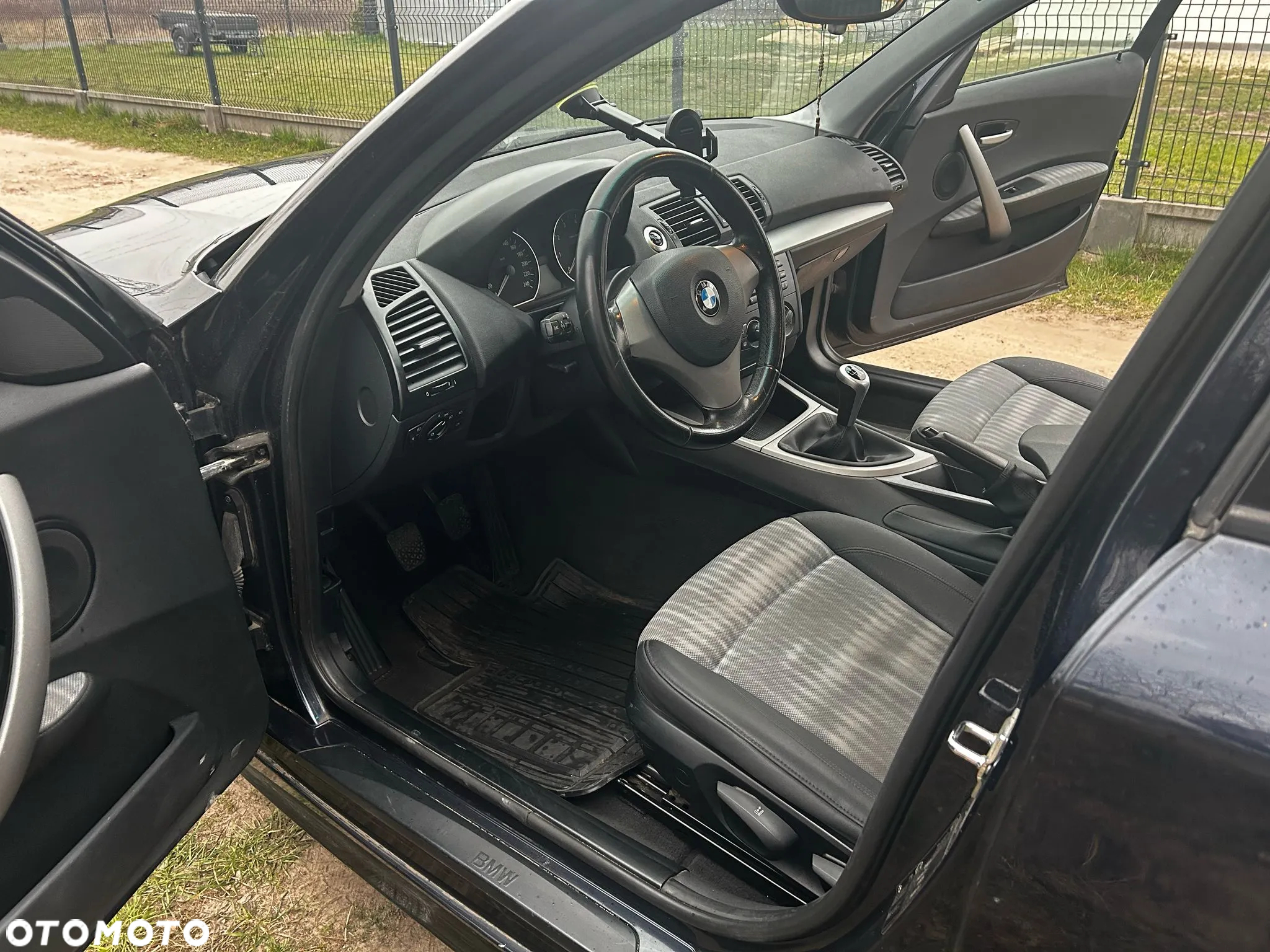 BMW Seria 1 116i - 10