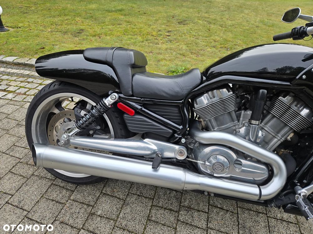 Harley-Davidson V-Rod Muscle - 24
