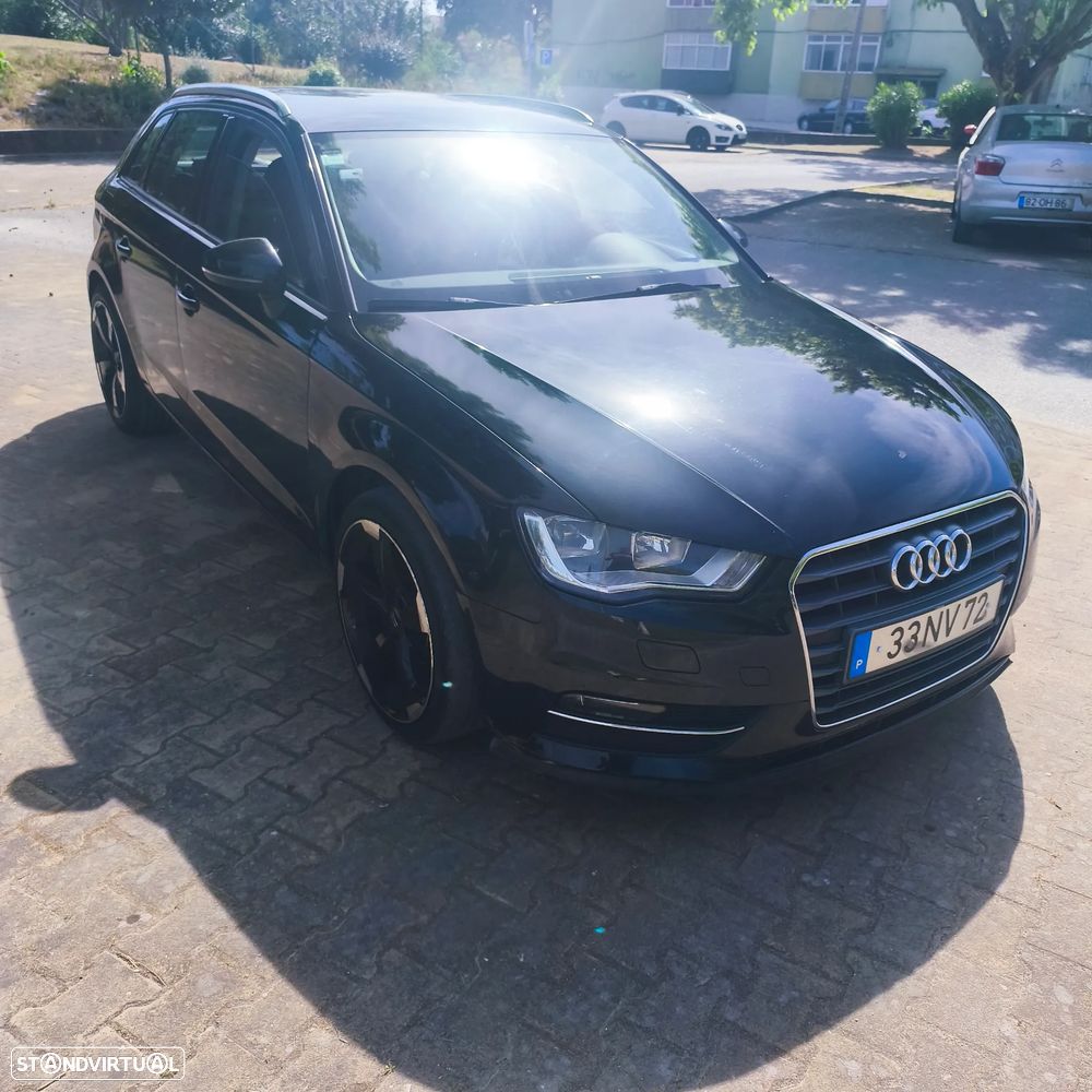 Audi A3 Sportback 1.6 TDI Attraction - 2