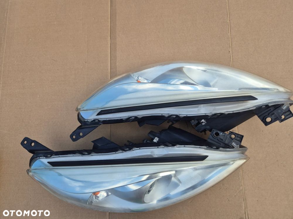 Mazda 5 II komplet lamp.OE.2010-2015. 100% - 10