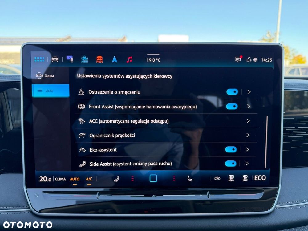 Volkswagen Tiguan 1.5 eHybrid PHEV 150kW Elegance DSG - 21