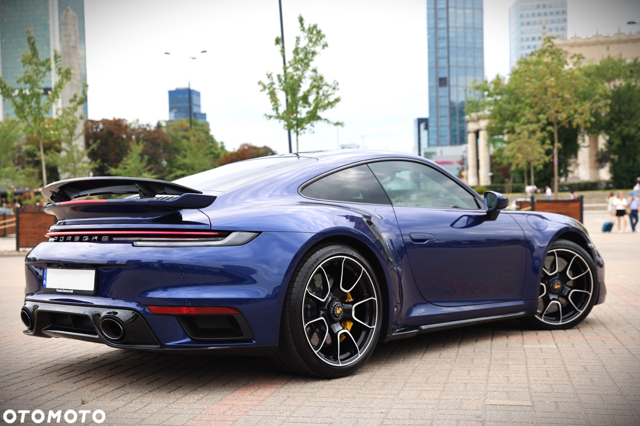 Porsche 911 Turbo S - 4