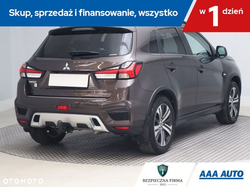 Mitsubishi ASX - 7