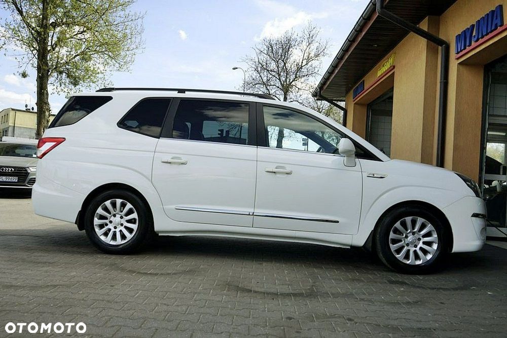 SsangYong/KGM Rodius - 13