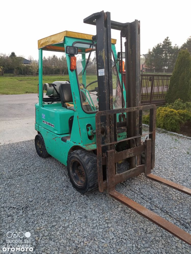 Mitsubishi FG15 - 1