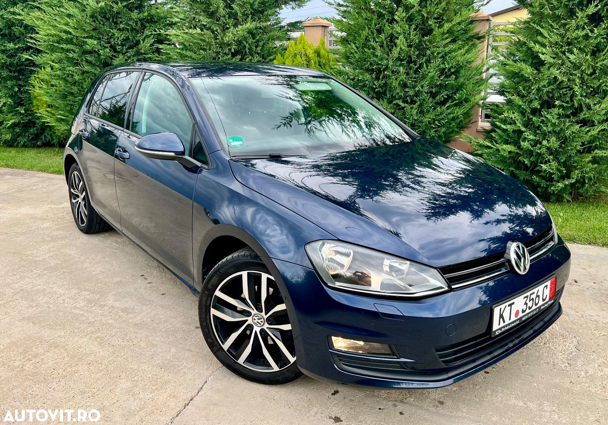 Volkswagen Golf 1.4 TSI BMT Comfortline - 1