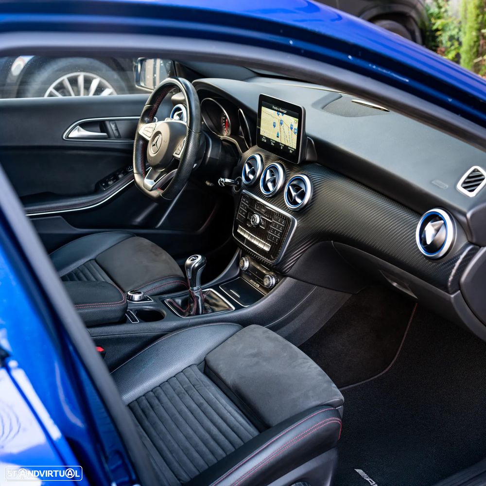 Mercedes-Benz A 180 d AMG Line - 8