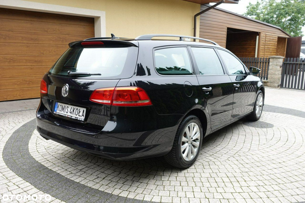 Volkswagen Passat - 6