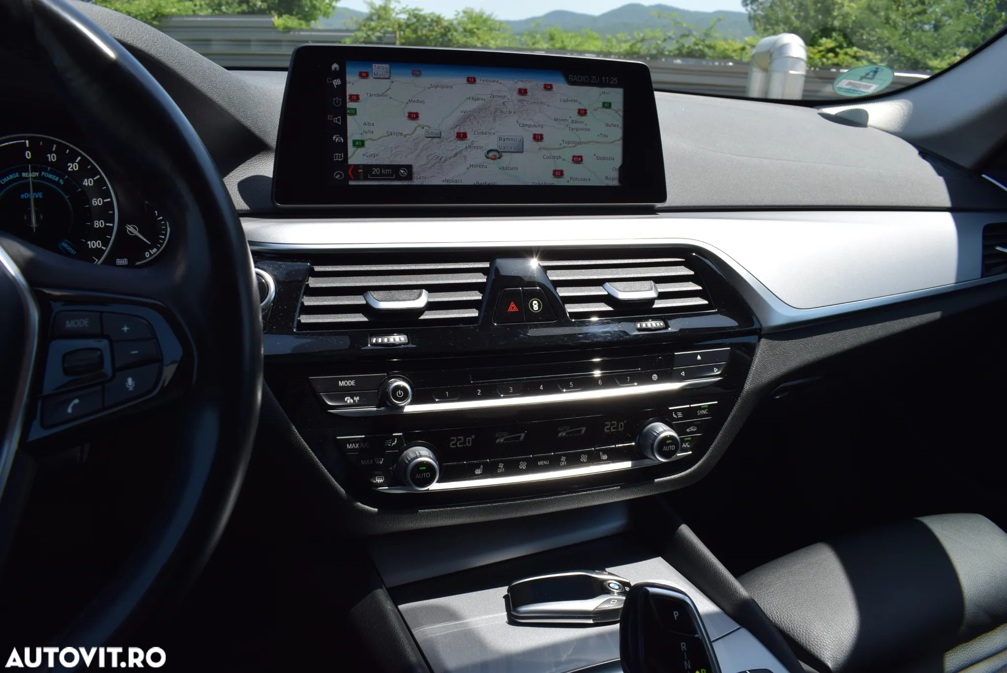 BMW Seria 5 530e iPerformance Aut. - 14
