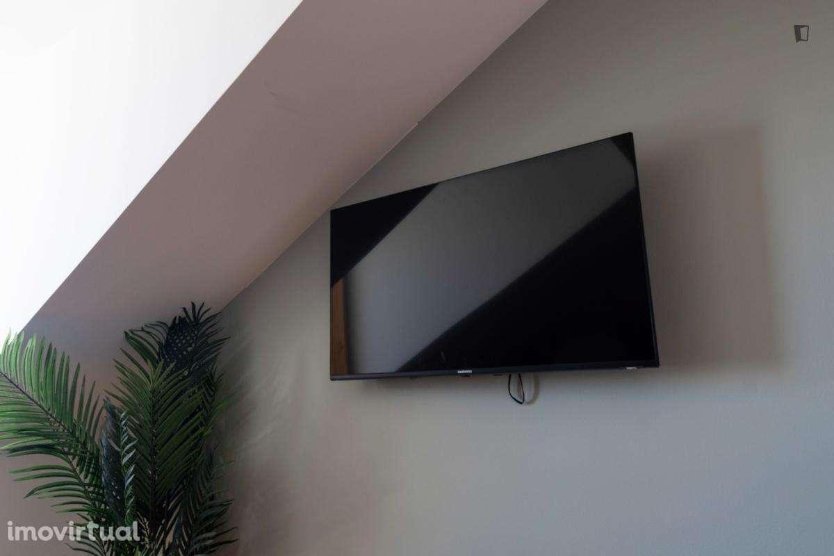 Quarto - localizado em Marquês de Pombal Lisbon - Grande imagem: 5/29