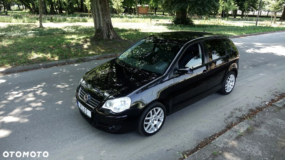 Volkswagen Polo 1.4 Tour - 24