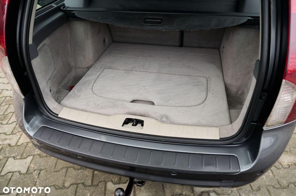 Volvo V50 2.0D DPF Momentum - 19