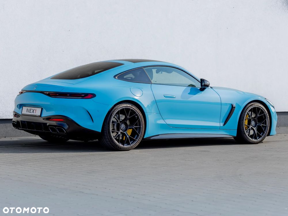 Mercedes-Benz AMG GT 63 4Matic+ - 8