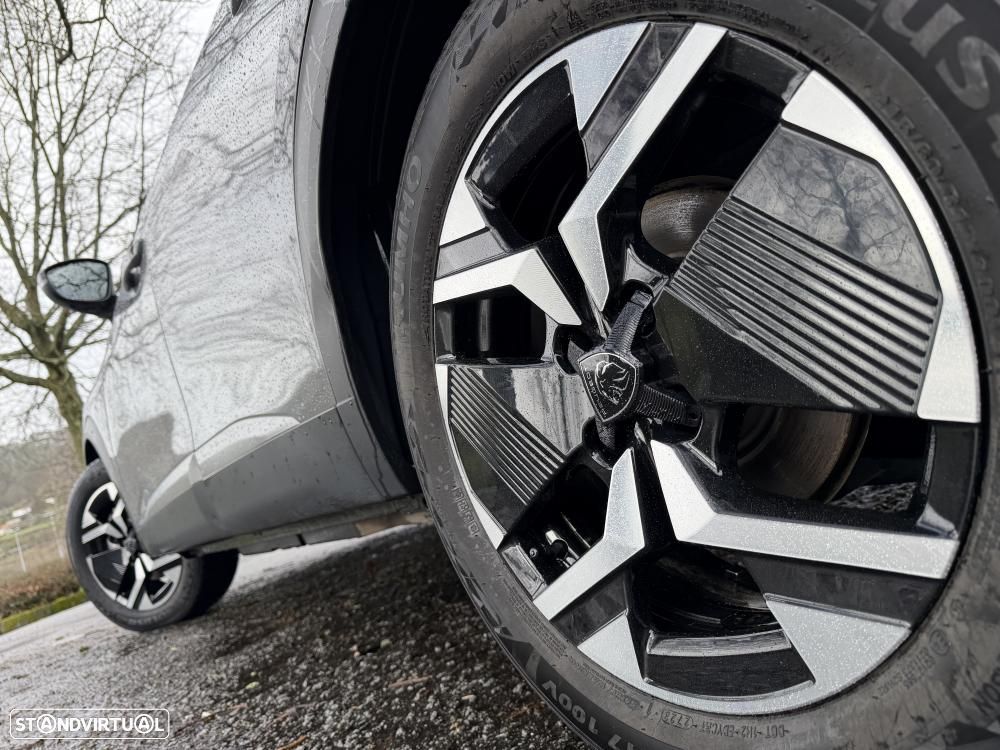 Peugeot e-2008 54 kWh GT - 7