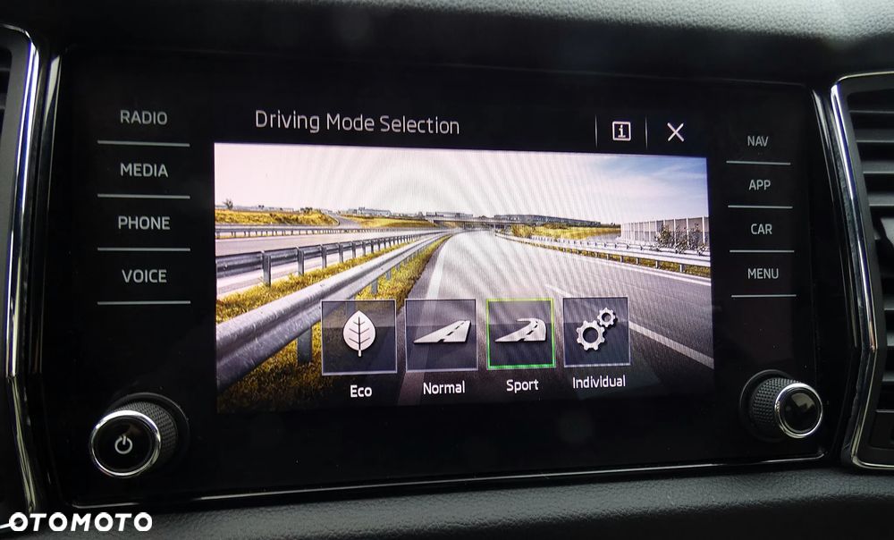 Skoda Kodiaq 1.5 TSI ACT 4x2 Sportline DSG - 16