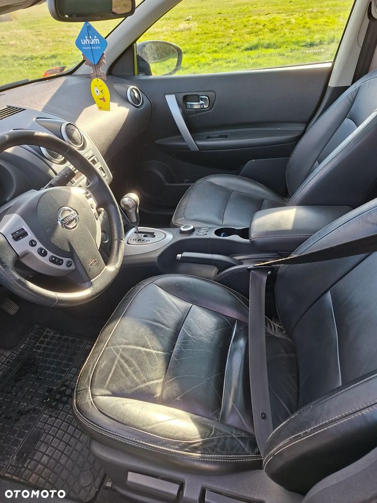 Nissan Qashqai 2.0 4 x 4 CVT lounge - 13