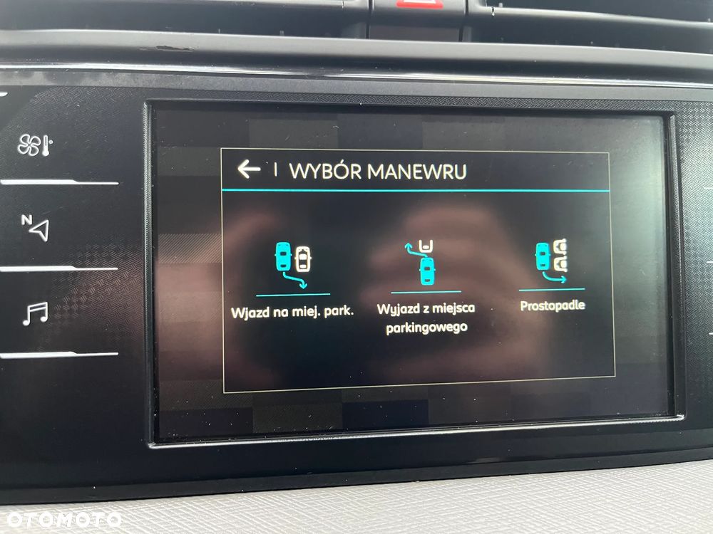 Citroën C4 Grand Picasso BlueHDi 150 EAT6 Exclusive - 27