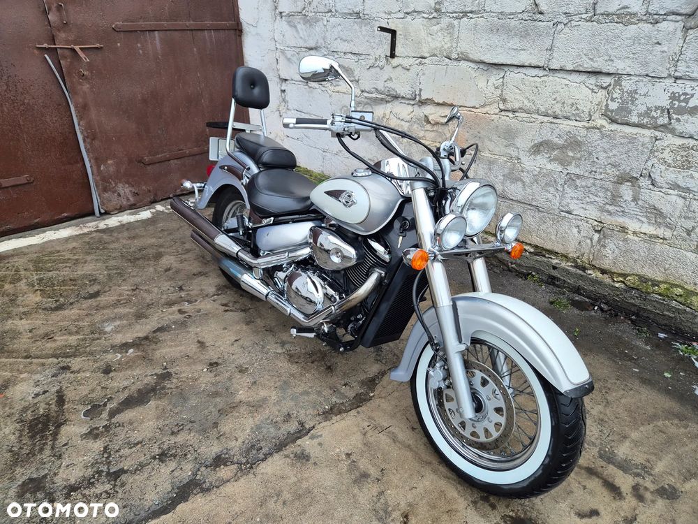 Suzuki VL 800 Volusia - 12