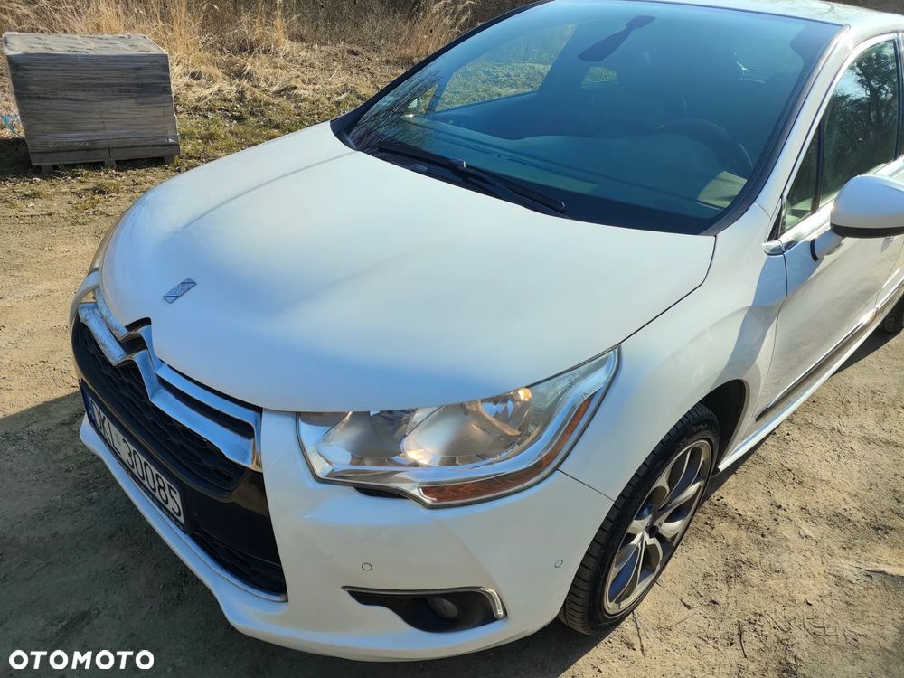Citroën DS4 1.6 THP SoChic - 16