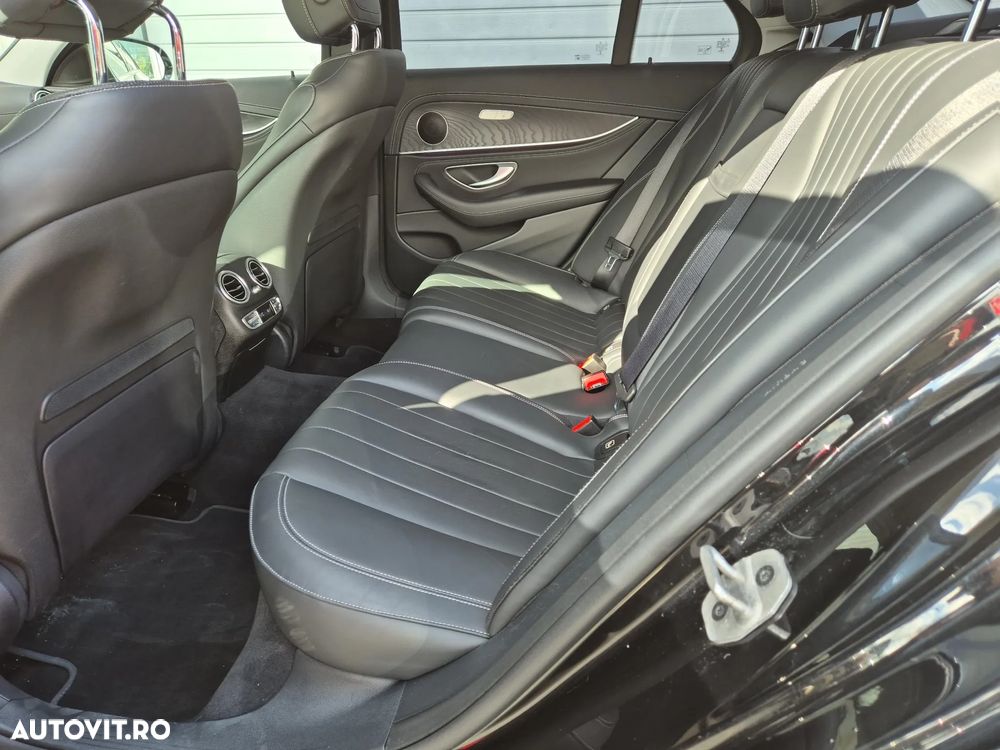 Mercedes-Benz E 300 - 19