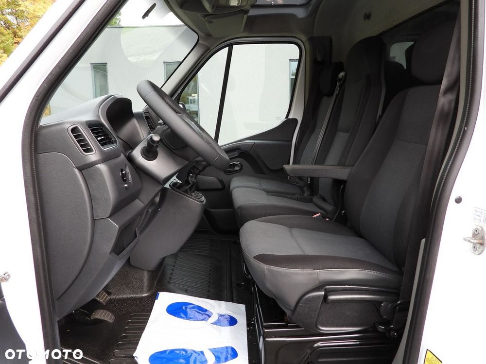 Renault MASTER PLANDEKA WINDA 10 PALET TEMPOMAT LEDY KLIMATYZACJA  165KM - 29