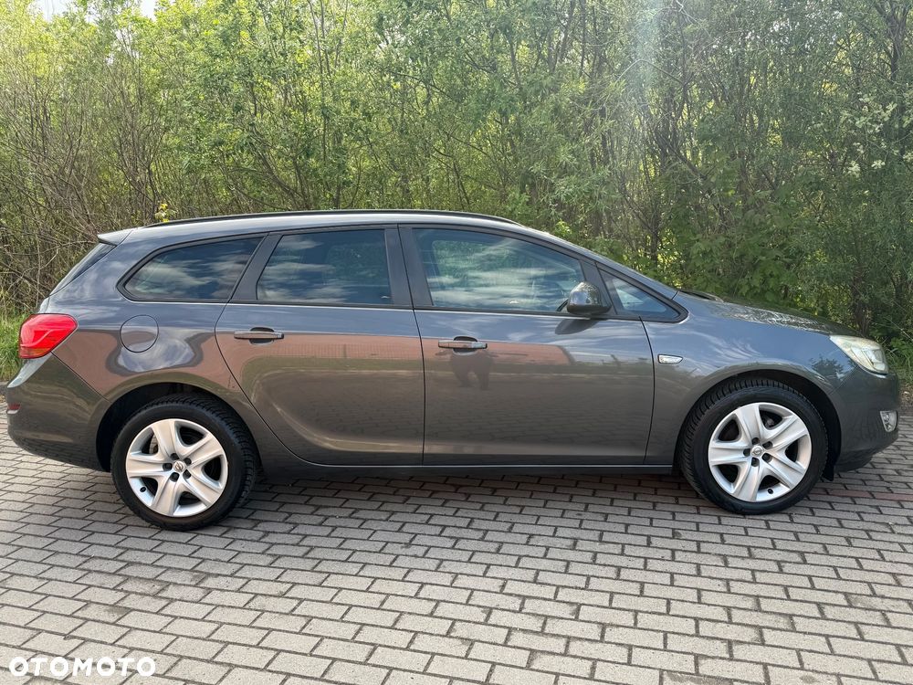 Opel Astra 1.4 Turbo - 12