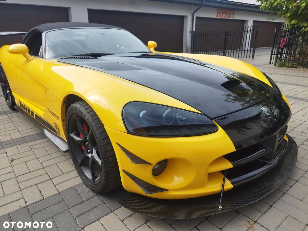 Dodge Viper - 1