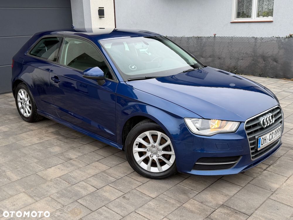 Audi A3 3-drzwiowe 1.6 TDI design - 9