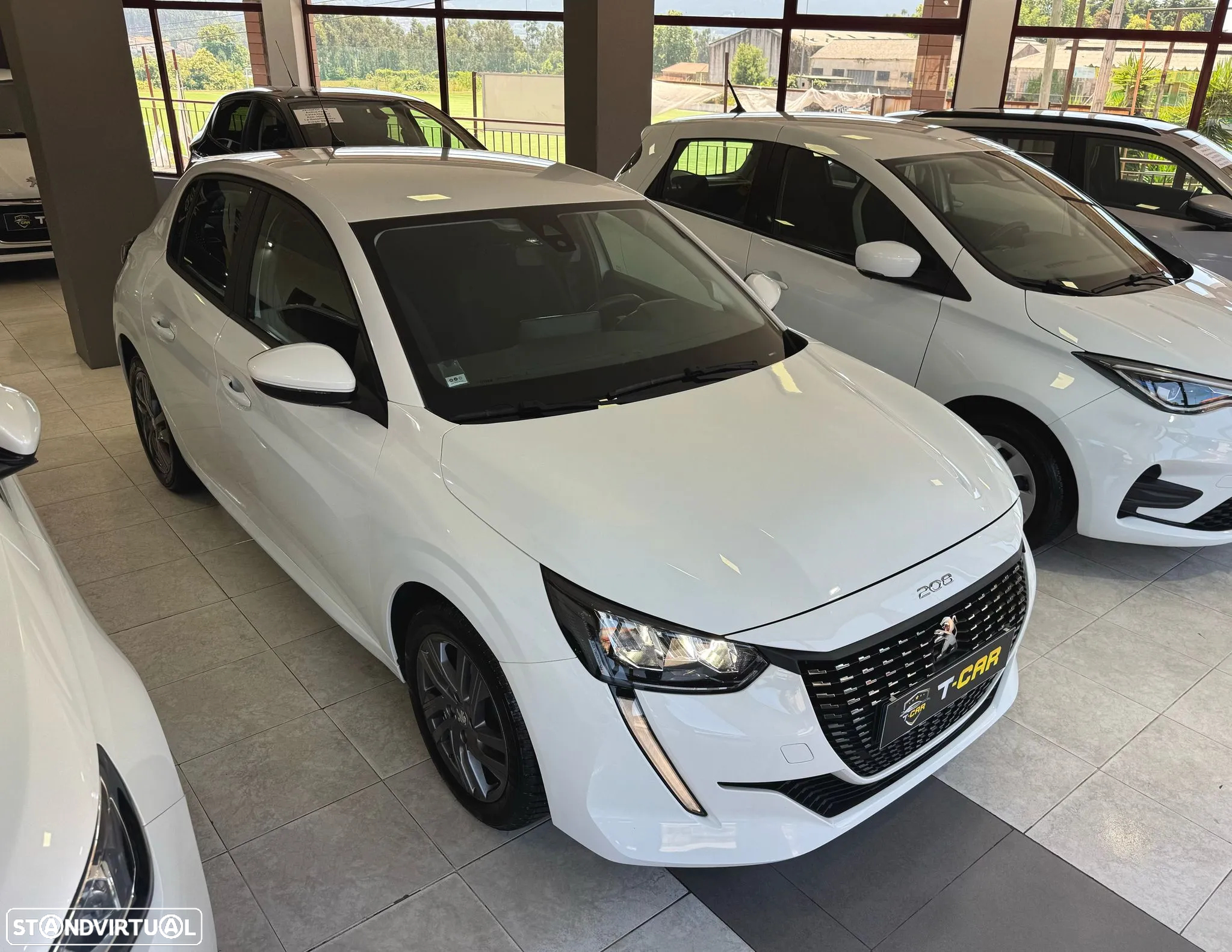 Peugeot 208 1.2 PureTech Active Pack - 9