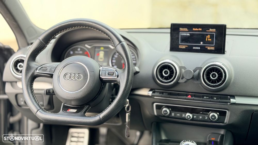 Audi A3 1.6 TDI S-line - 12