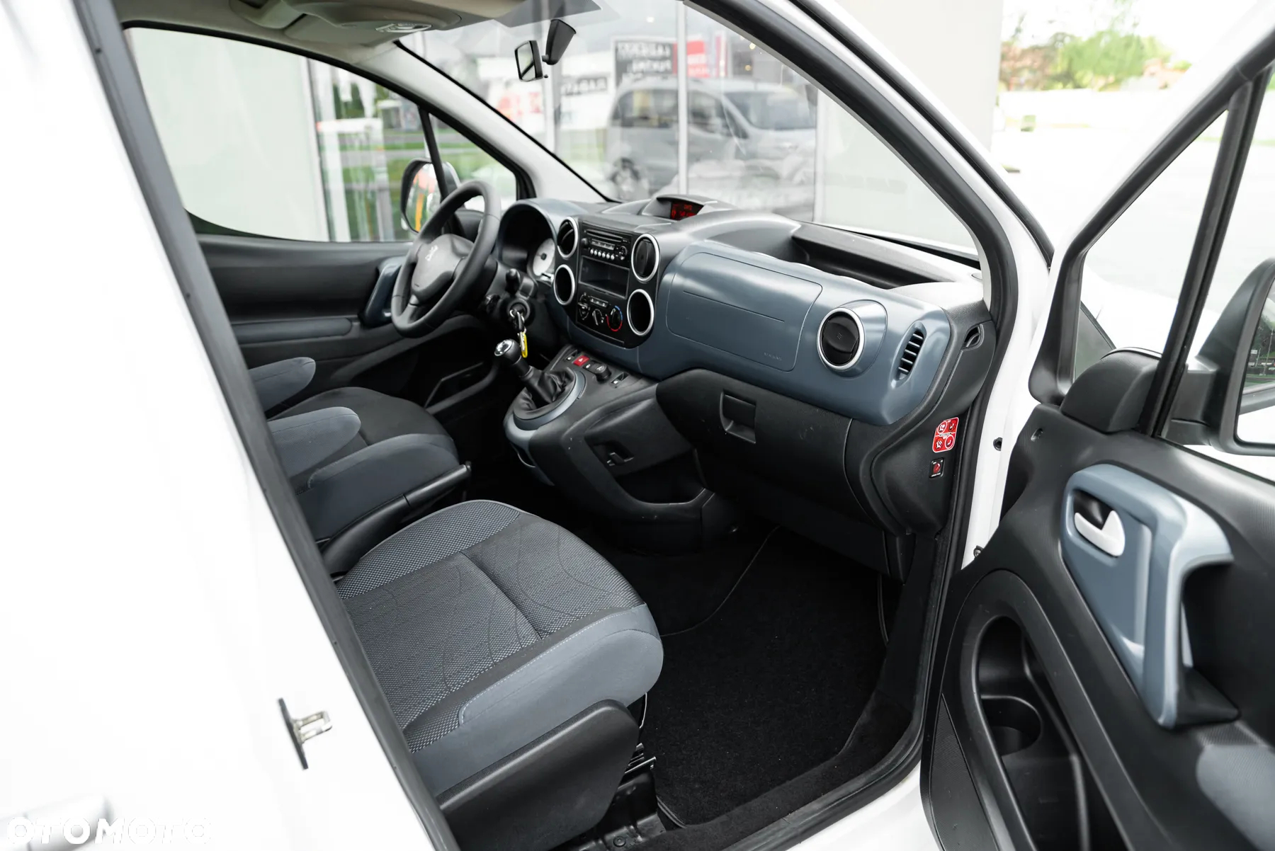 Peugeot Partner Tepee 90 Family - 8