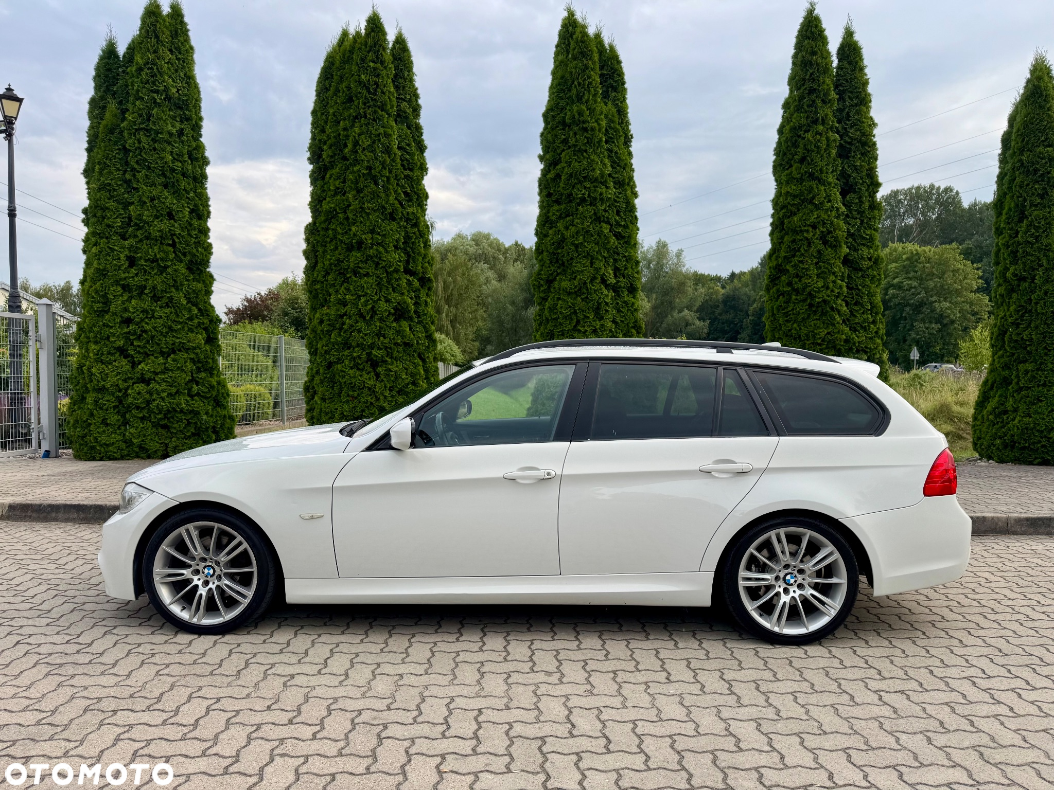 BMW Seria 3 - 24