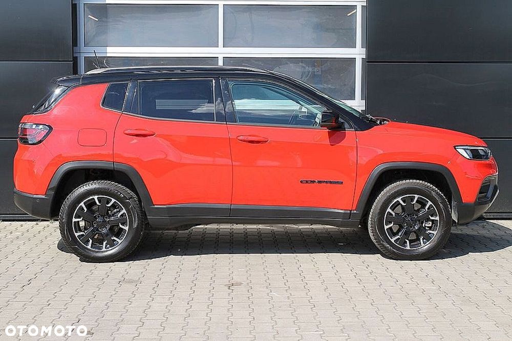 Jeep Compass 1.3 T4 PHEV 4xe Upland S&S - 14