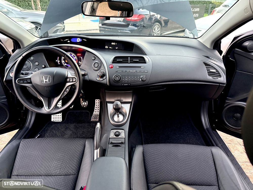 Honda Civic 1.4 i-VTEC Elegance - 8