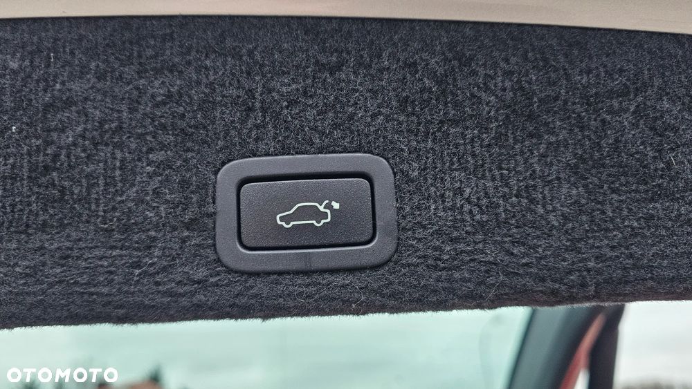 Volvo XC 60 D3 Momentum - 22