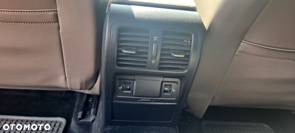 Volkswagen Passat 2005 photo 4
