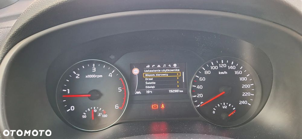 Kia Sportage 1.7 CRDI Business Line L 2WD - 9