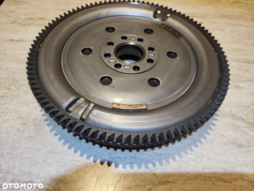 Koło zamachowe dwumasowe 230mm  TOYOTA AVENSIS, RAV 4 II 2.0D 10.99-11.05 - 3