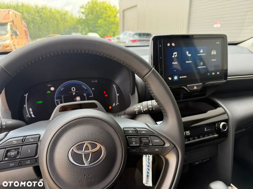 Toyota Yaris - 17