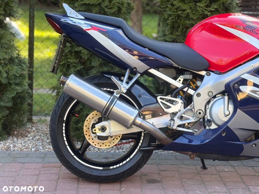Honda CBR - 14