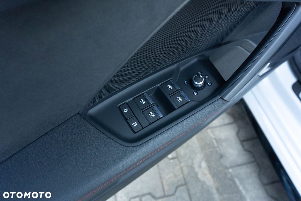Audi RS3 Sportback - 12