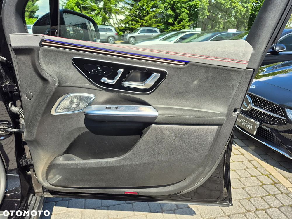 Mercedes-Benz EQE 350 89kWh 4-Matic AMG Line - 28
