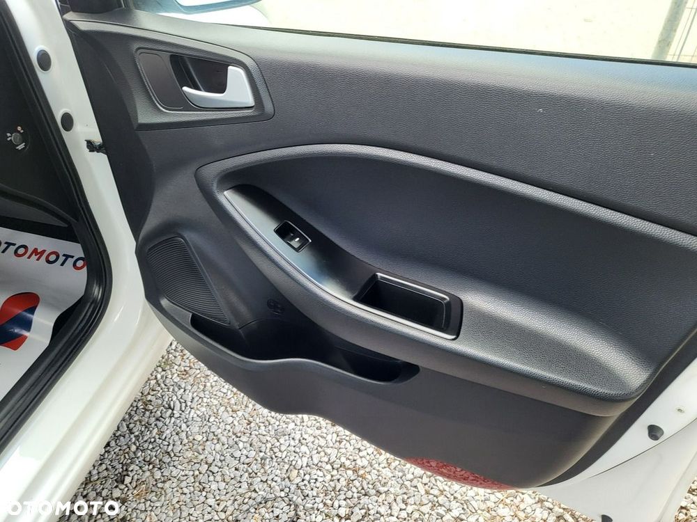 Hyundai i20 - 21