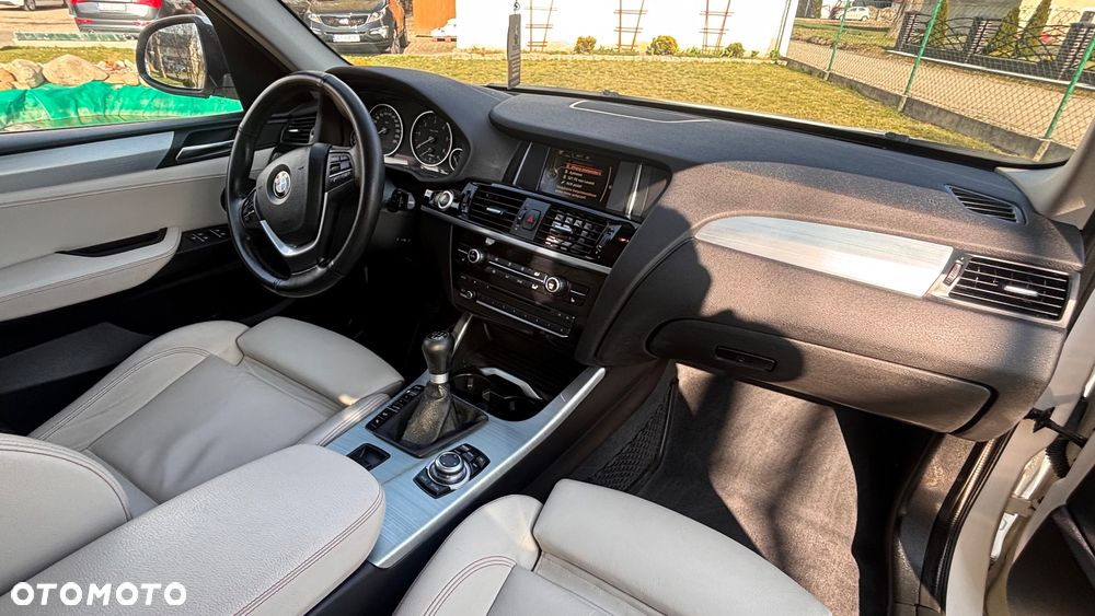 BMW X3 xDrive20d - 16