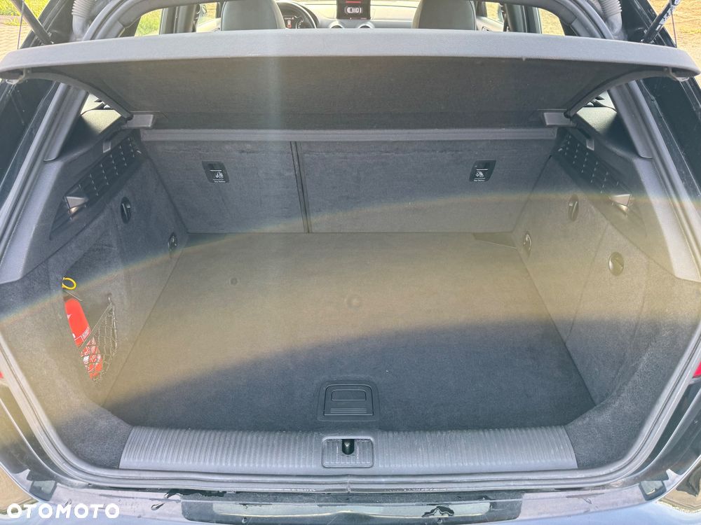 Audi A3 Sportback 2.0 TDI S line Sportpaket - 14